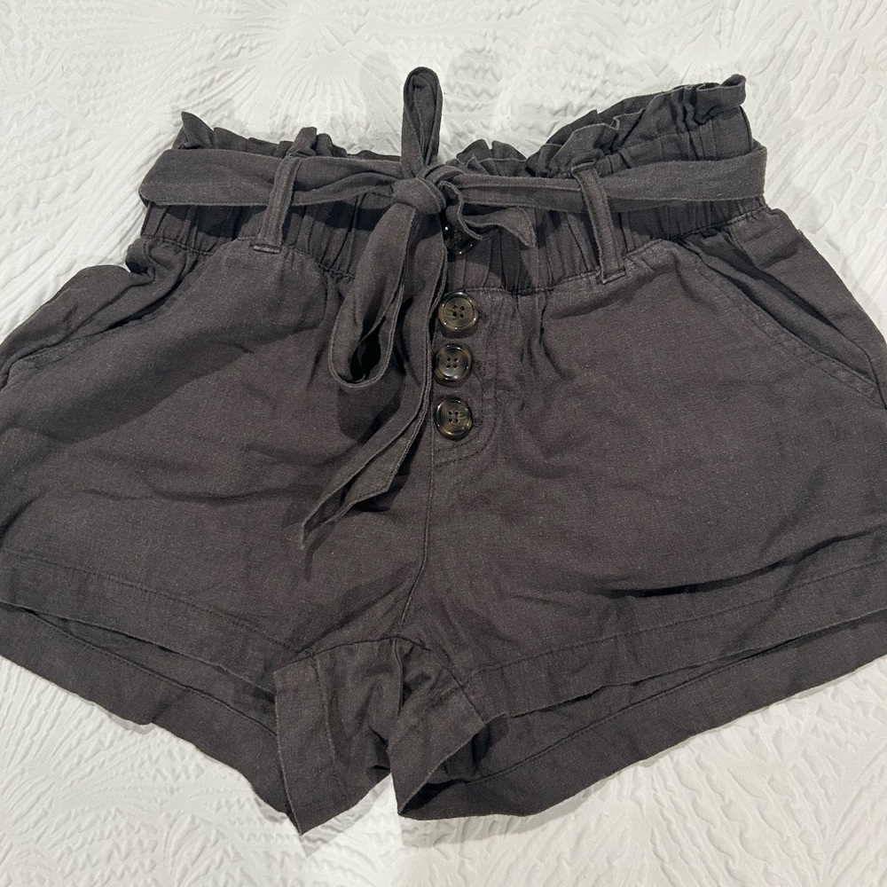 Paper bag shorts